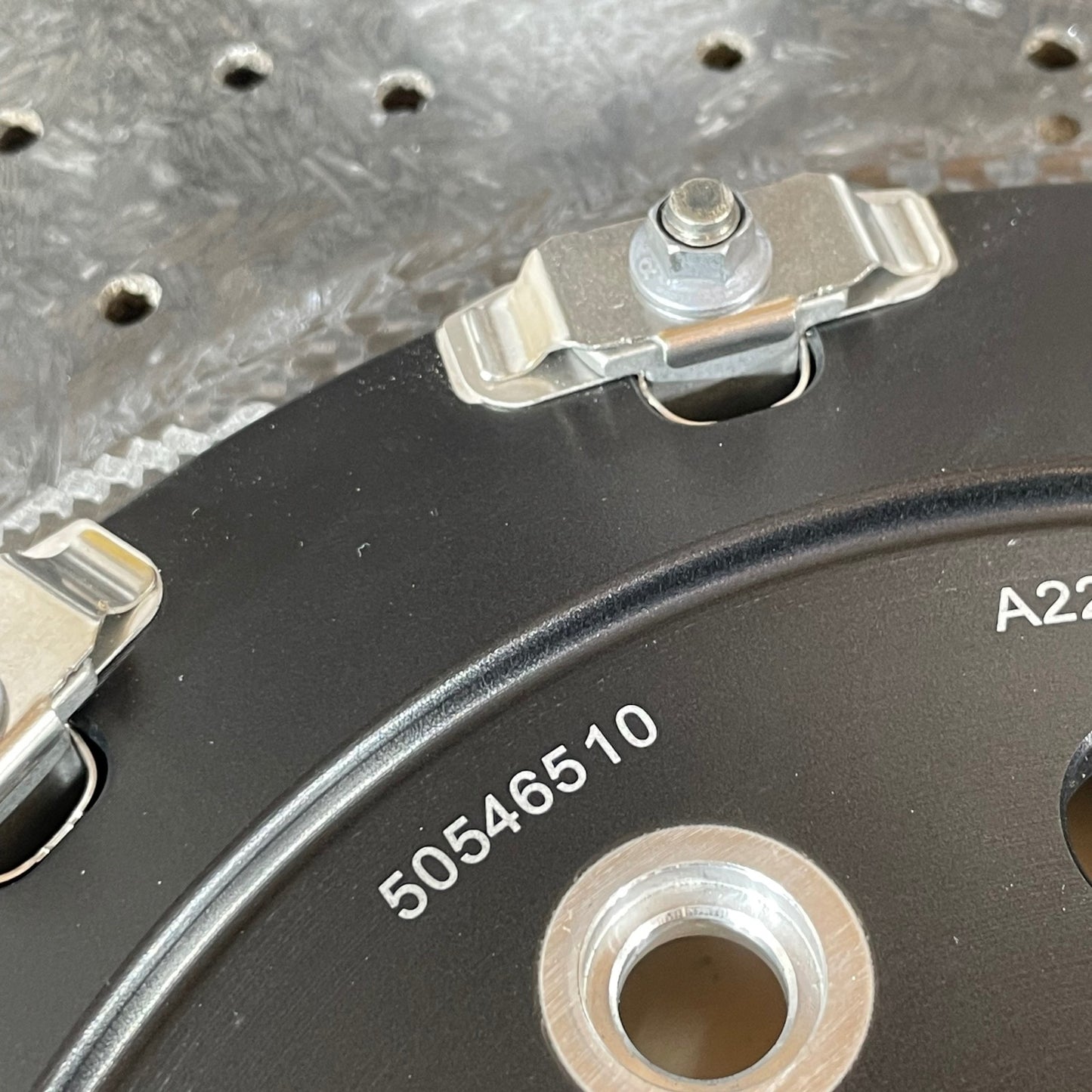 Alfa Romeo Tarcze Hamulcowe Ceramiczne Przód Giulia Stelvio 2.9 – 49T30910