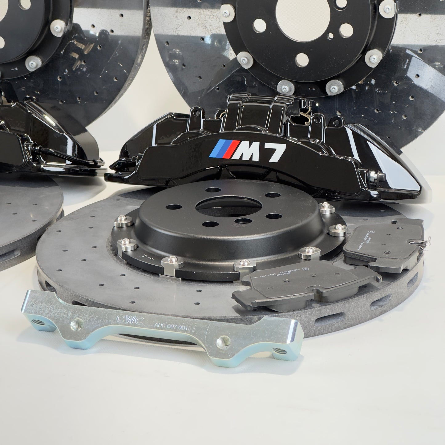 Konwersja Hamulce Ceramiczne BMW M760E 410x38mm 395x26mm 6T+4T Brembo