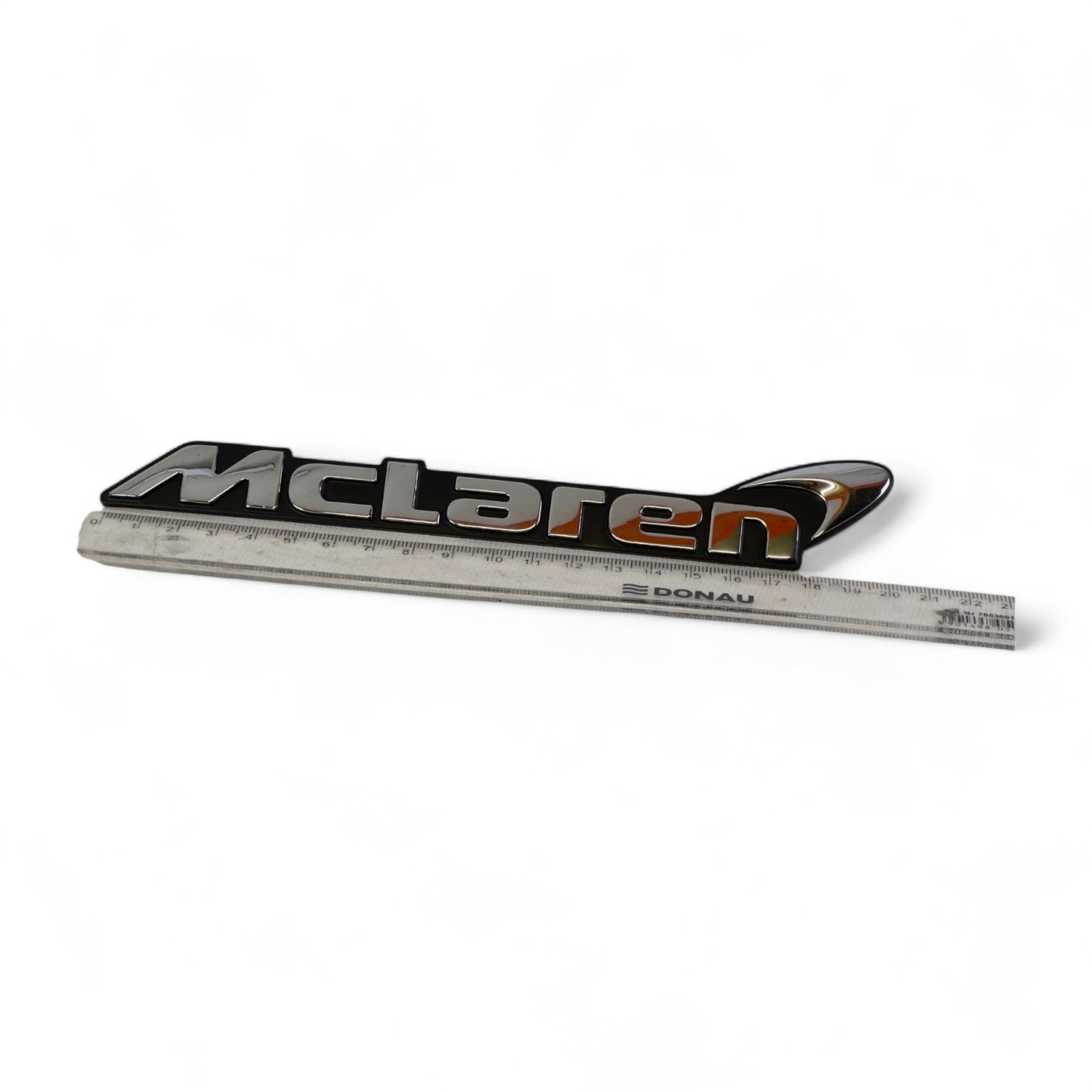 McLaren Emblemat Logo OE Nowy 28AA817CP