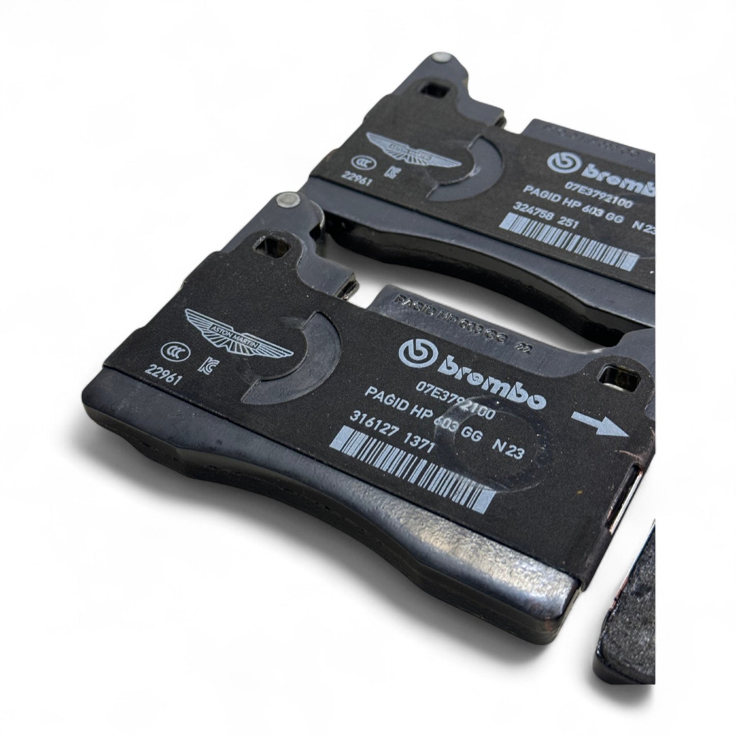 Aston Martin Brembo Klocki Hamulcowe Tył DBS DB11 Vantage – HY53-2C562-BC