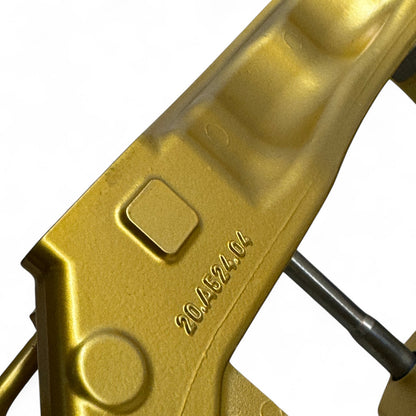 Zaciski Przód Aston Martin Vantage / DB11 / DBS – 20.A524.03 20.A524.04