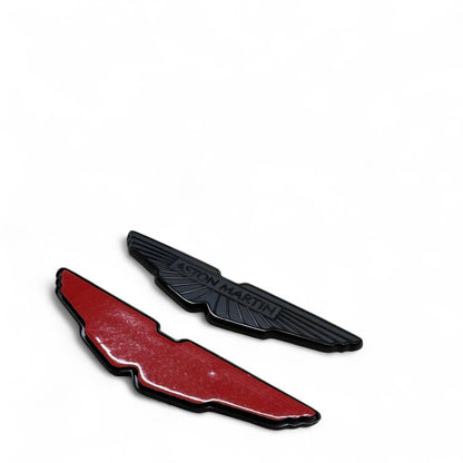 Aston Martin Emblemat Logo Vantage F1 Edition KY63-407A74-BA