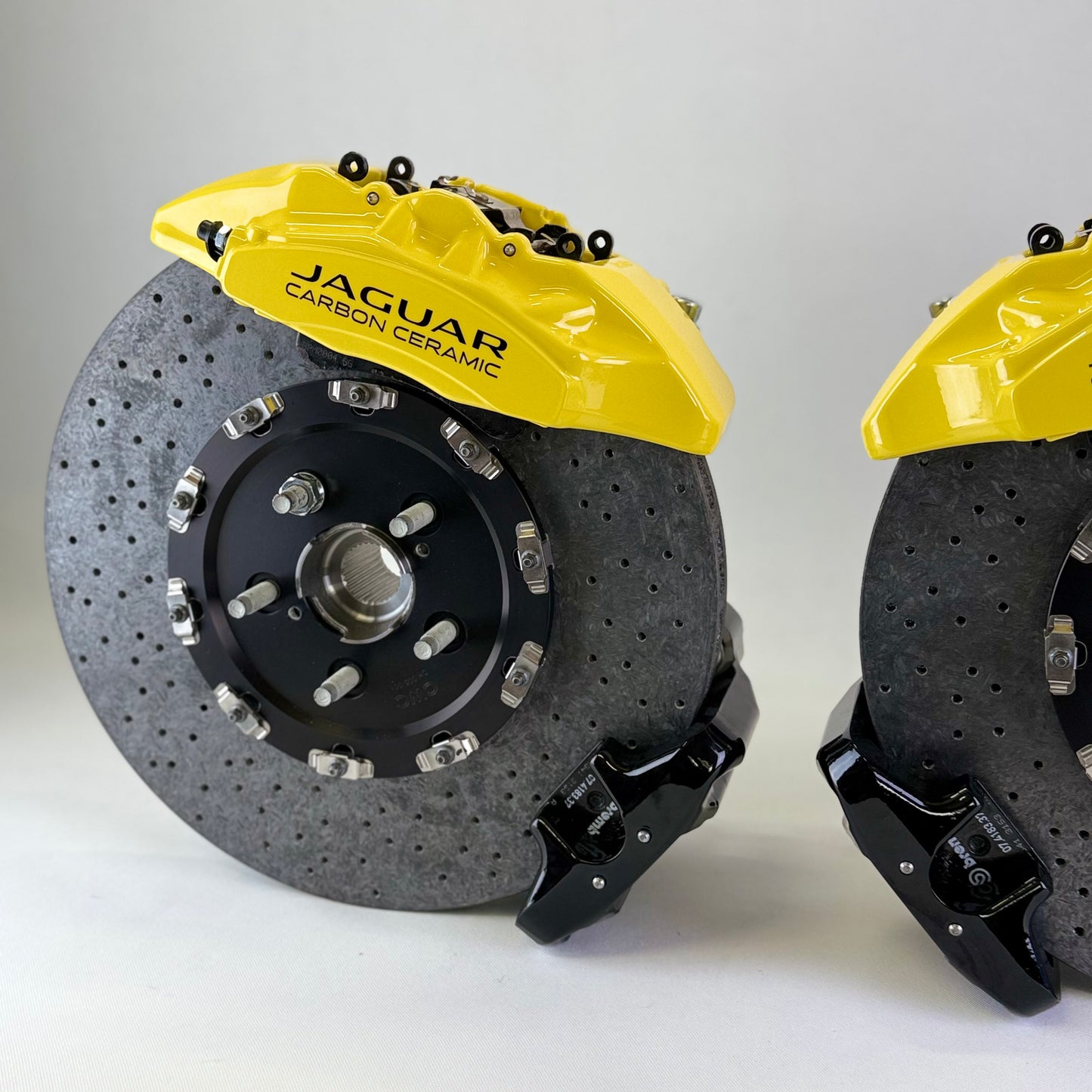 Konwersja Hamulce Ceramiczne Jaguar F-Type SVR 398x36mm 380x34mm 6T+4T Brembo