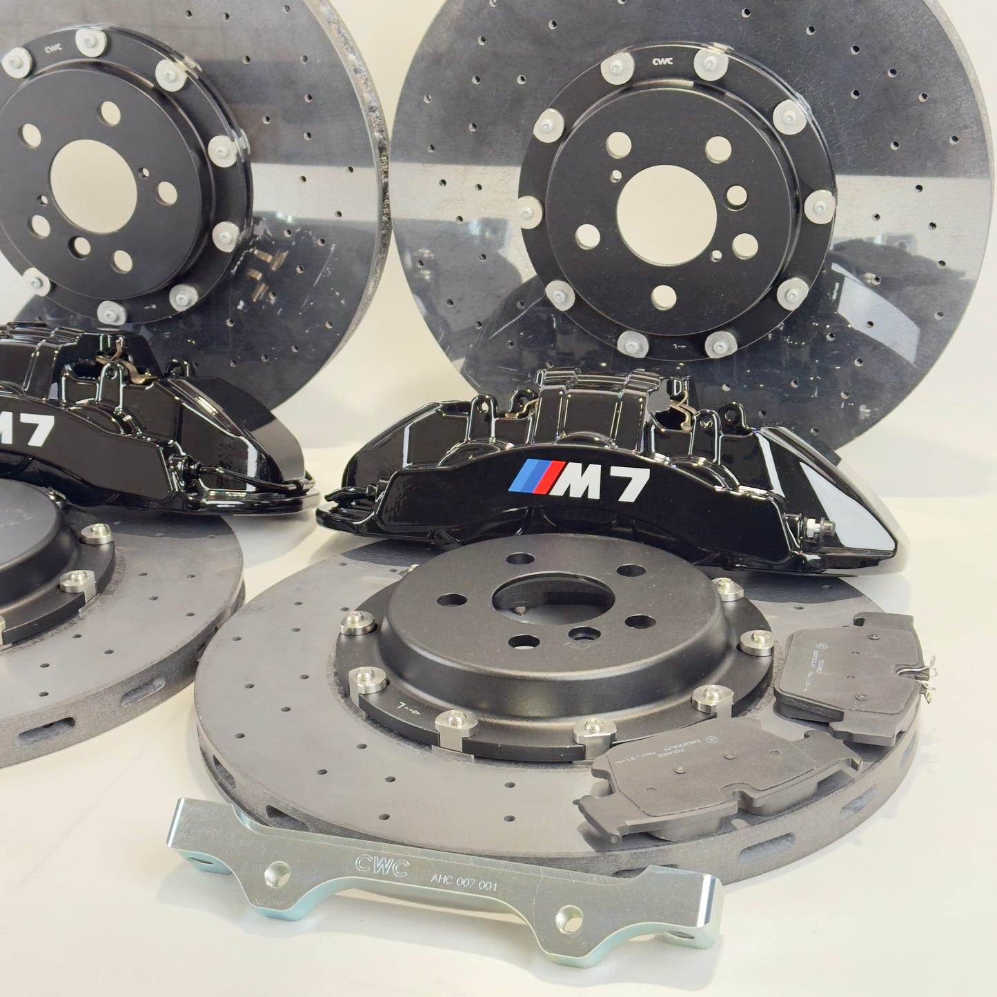 Konwersja Hamulce Ceramiczne BMW M760E 410x38mm 395x26mm 6T+4T Brembo